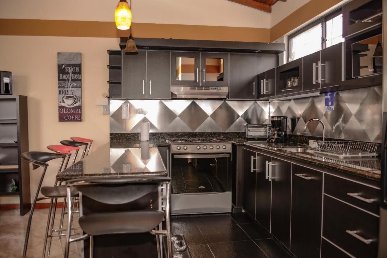Calle 8 Suites Μεντεγίν Εξωτερικό φωτογραφία