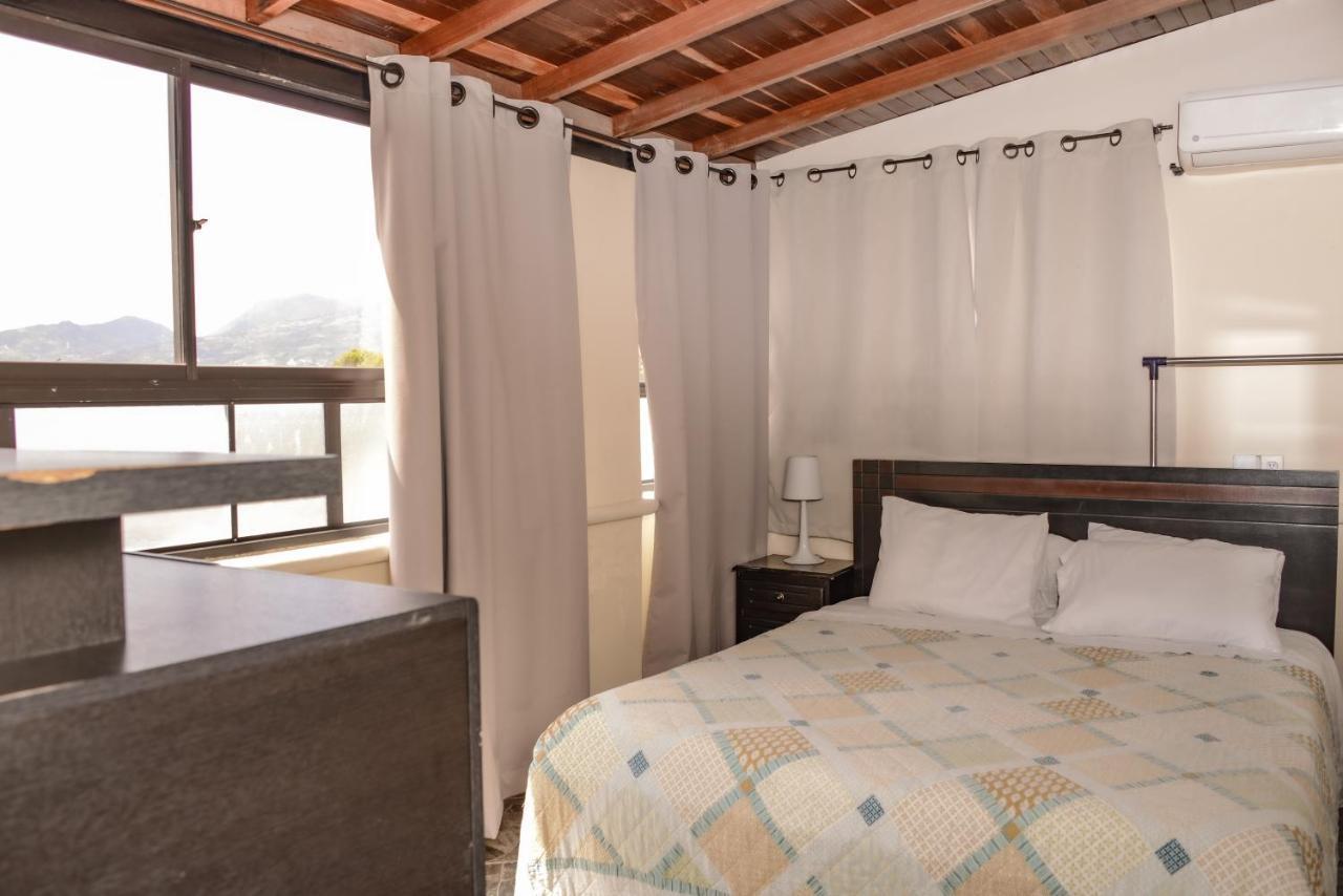 Calle 8 Suites Μεντεγίν Εξωτερικό φωτογραφία
