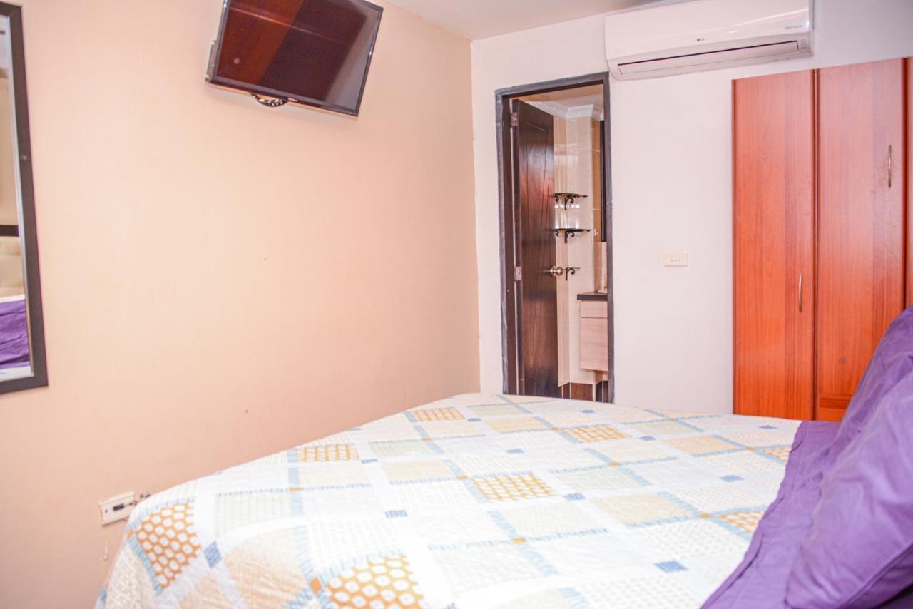 Calle 8 Suites Μεντεγίν Εξωτερικό φωτογραφία