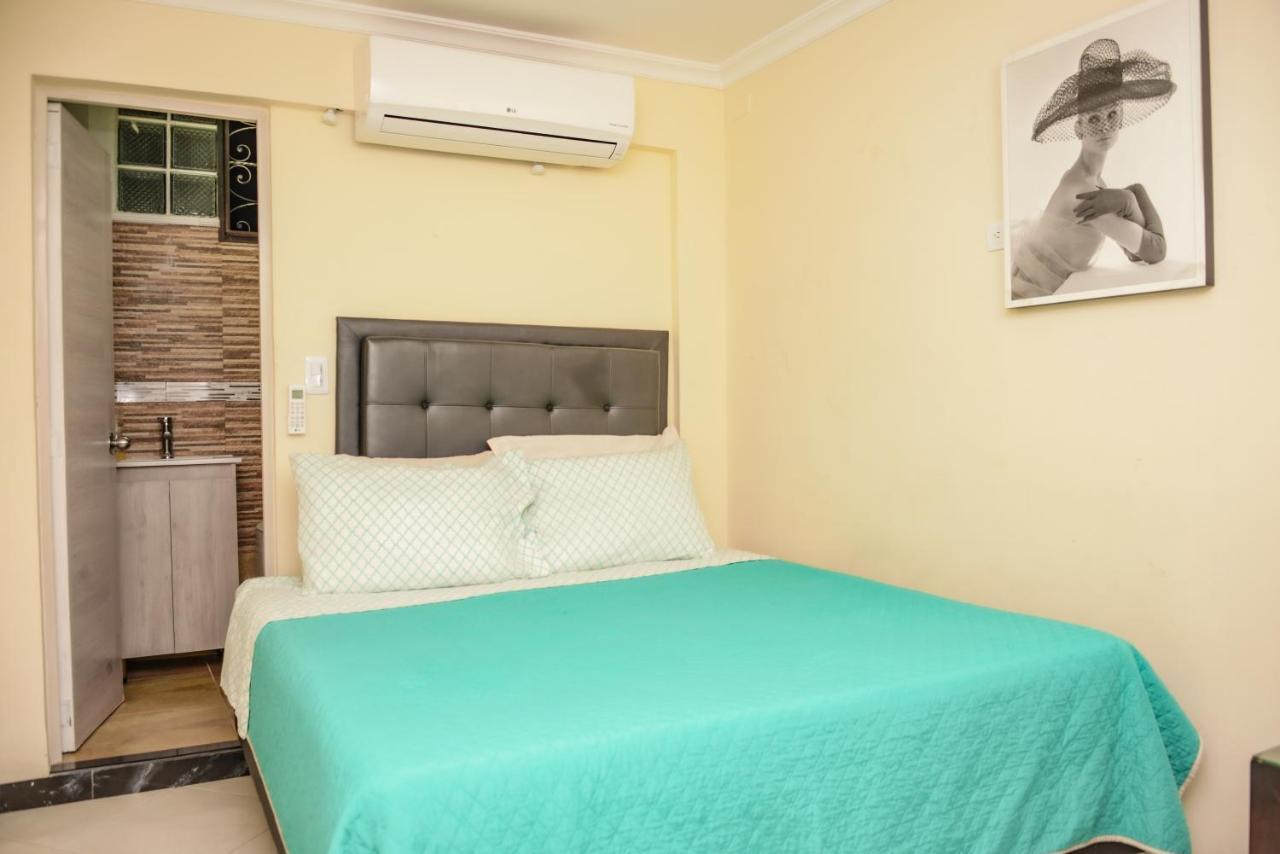 Calle 8 Suites Μεντεγίν Εξωτερικό φωτογραφία