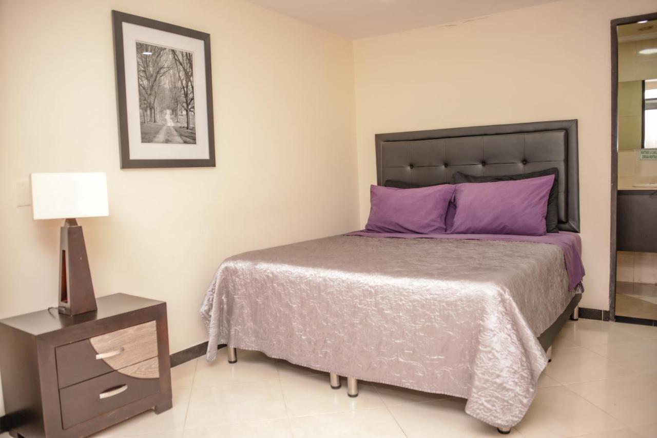 Calle 8 Suites Μεντεγίν Εξωτερικό φωτογραφία
